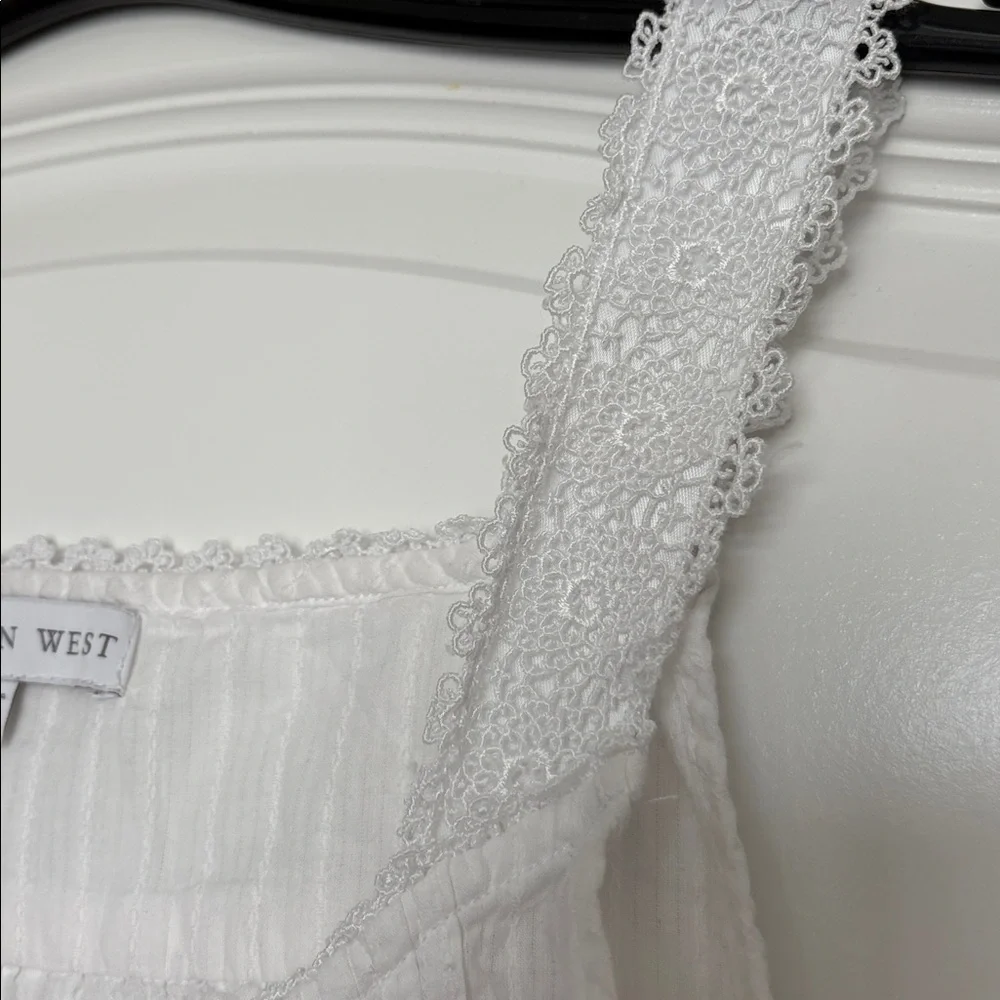 Eileen West White Lace-Trimmed Gown - Picture 4 of 6